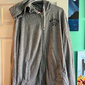 Brand New No Tags! Roots Canada zip-up sweater! Size XL